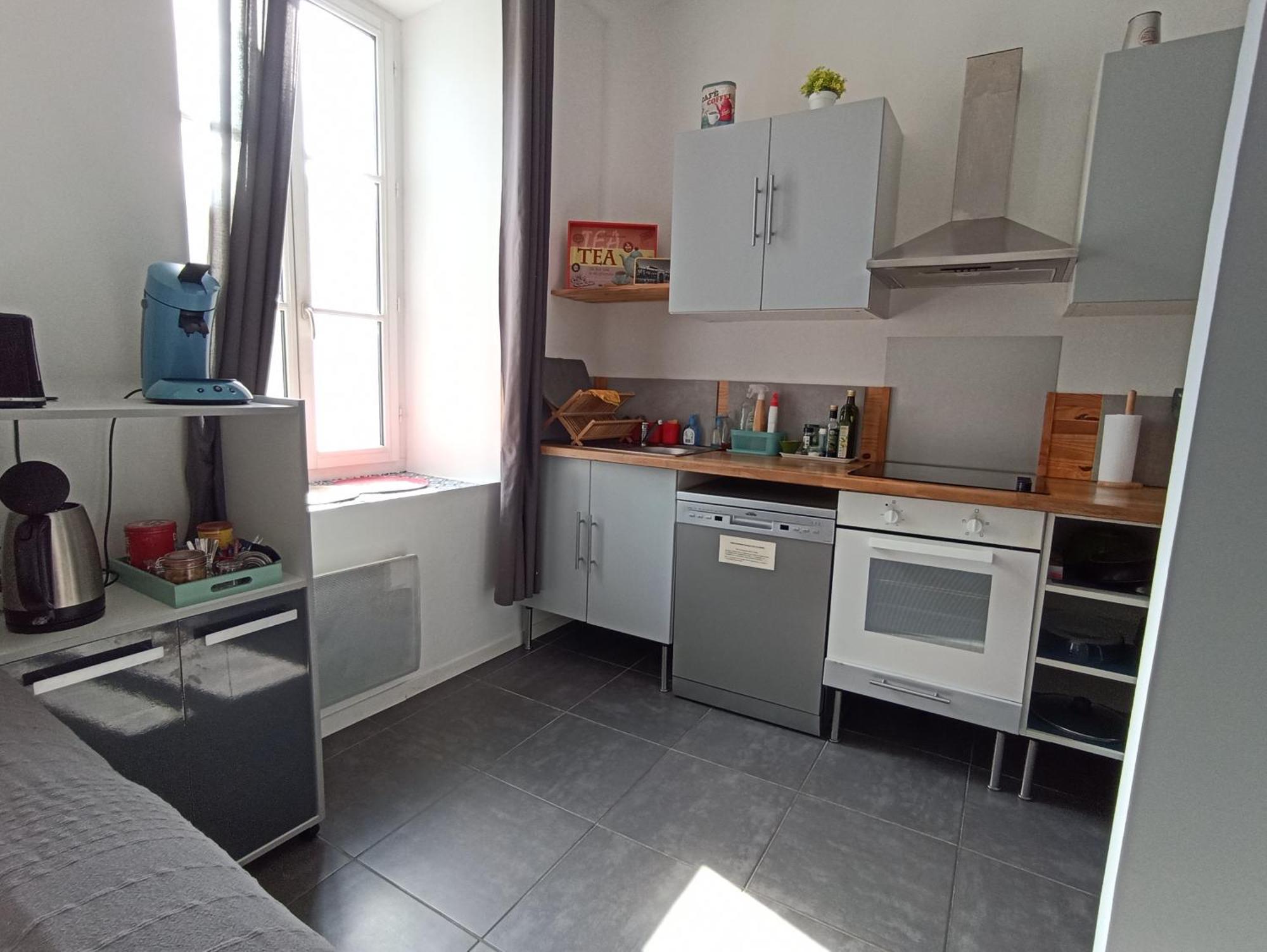 Jolie Maison Au Centre Du Village Gruissan Luaran gambar